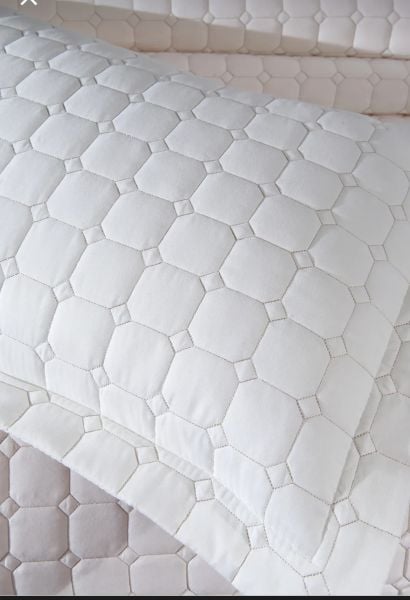 Estiva Çift Kişilik Yatak Örtüsü Takımı  Krem